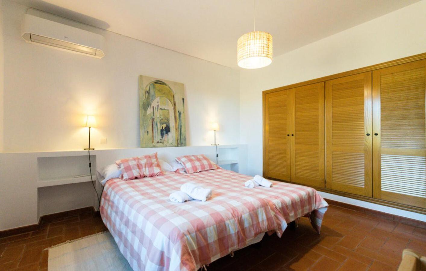 Cortijo Mazuecos By Sharingco Villa Lora del Rio Exterior photo